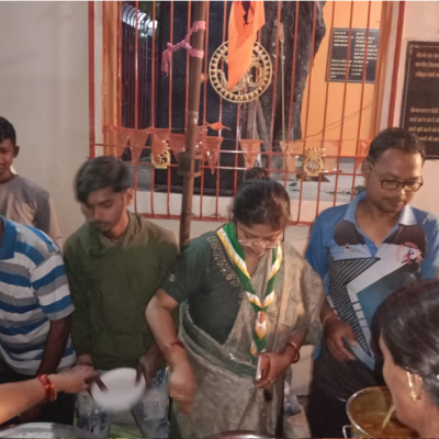 Bhog Prasad Distribution - Cure Violence Medical Guild